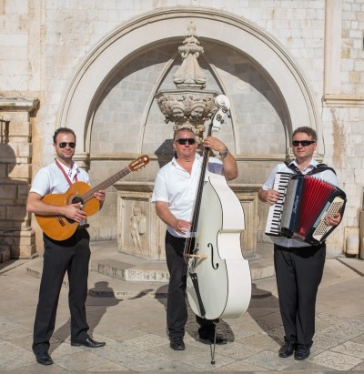 Trio Laus - foto.jpg